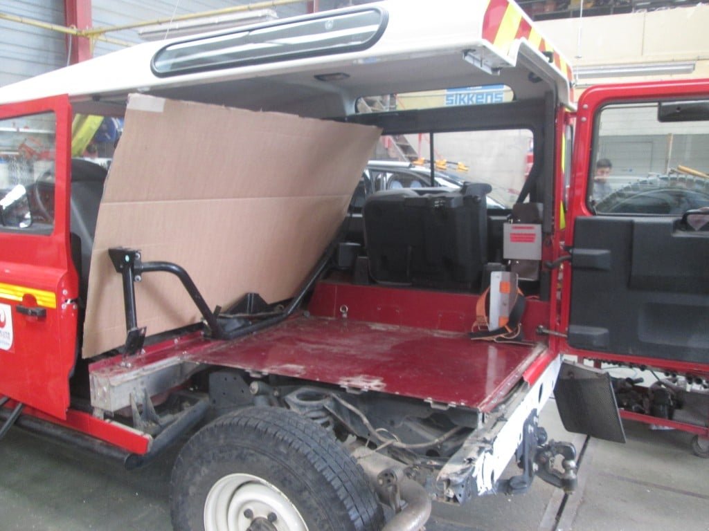 4x4-pompier-decoupe